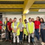 Photo de groupe dans l'entreprise de Gérard Bertrand